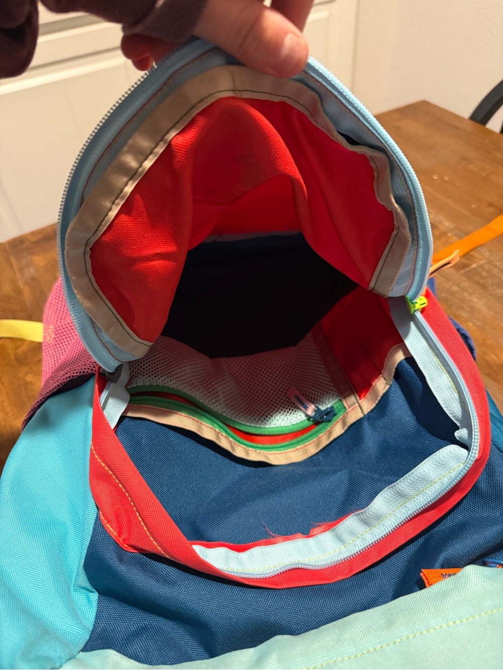 Cotopaxi Multicolor Del Día Backpack Pack - Cusco 26 - Picture 3 of 6